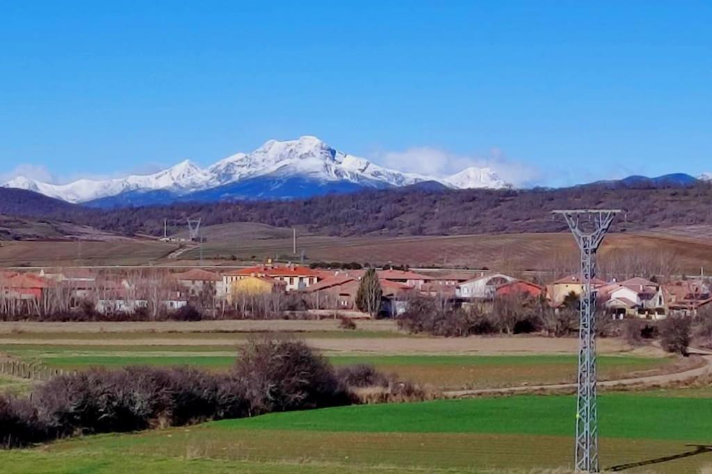فيلا Casa La Riera Salinas De Pisuerga المظهر الخارجي الصورة